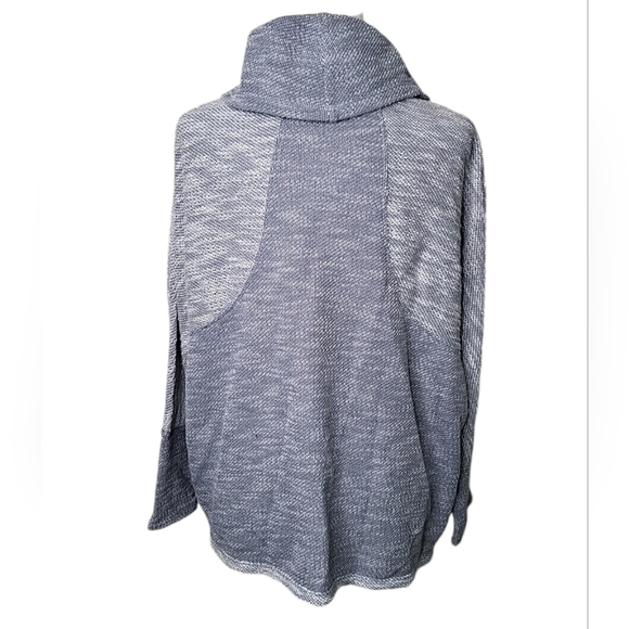 Calvin Klein Performance Women's Sweater Size L Gray Cowl Neck Knit Wrap - Picture 7 of 8